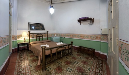 Habitación clásica doble, 1 cama de matrimonio, no fumadores, baño privado
