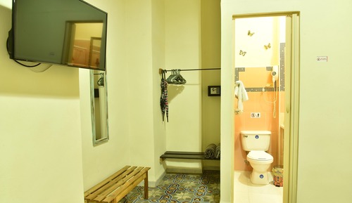 Habitación Confort doble, 1 cama de matrimonio, fumadores, baño privado