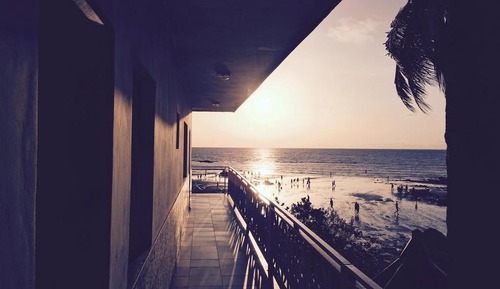 Habitación Deluxe doble, vistas parciales al mar