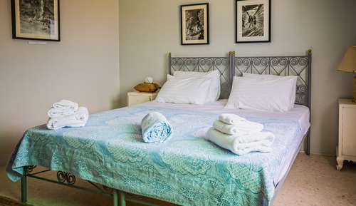 Habitación Confort con 1 cama doble o 2 individuales, 1 cama doble