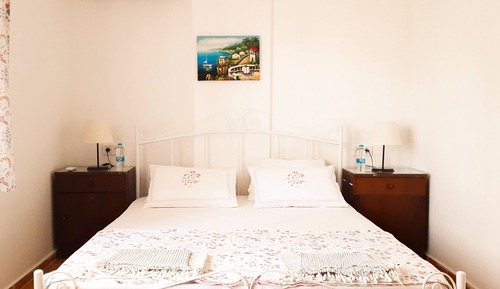 Apartamento, 2 habitaciones, cocina, vistas al mar (6 No)