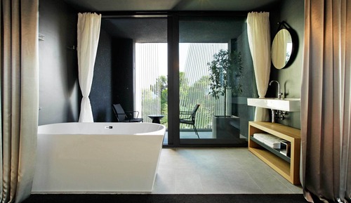 Habitación doble superior, 1 cama de matrimonio, bañera