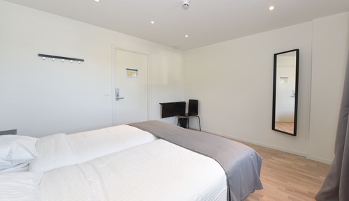 Habitación estándar con 2 camas individuales, 2 camas individuales, baño compartido