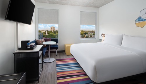 aloft, Habitación, 1 cama de matrimonio grande, no fumadores, vistas a la ciudad