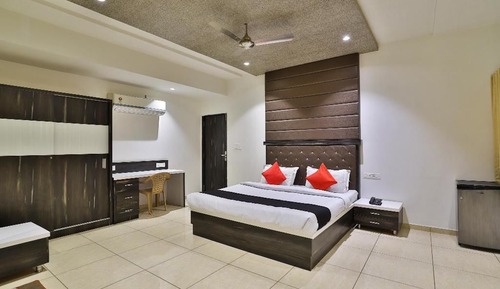 Habitación Deluxe doble, 1 cama de matrimonio grande, no fumadores