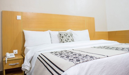 Executive Room (1)