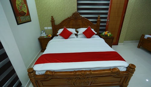 Royal Room