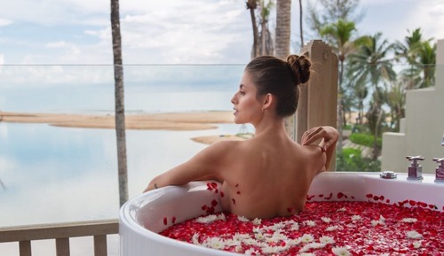 Seaside Junior Suite with Jacuzzi