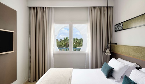 Suite, vistas al jardín