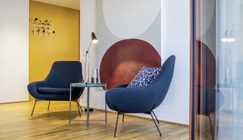 Estudio ejecutivo (Business Double)