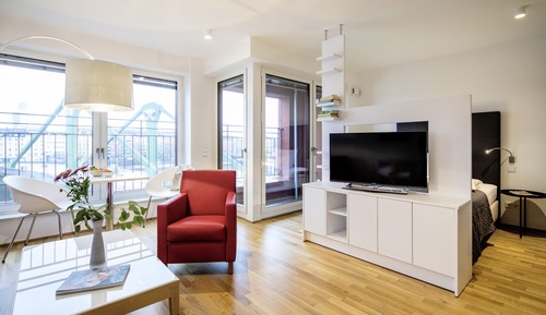 Comfort-Studio, Flussblick (Single, 140 cm breites Bett)