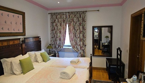 Habitación Deluxe, varias camas