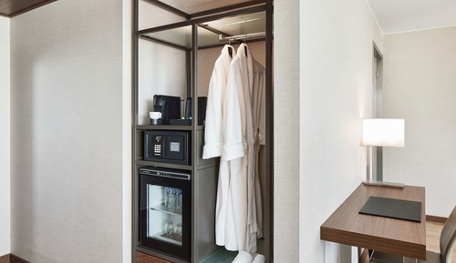 Suite junior, 1 cama de matrimonio grande con sofá cama, no fumadores (Hearing Accessible)