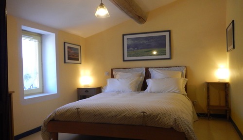 Habitación doble, 1 cama de matrimonio (Simiane)