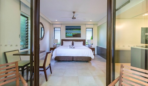 Estudio, 1 cama de matrimonio grande, vistas a la piscina (Spa 266)