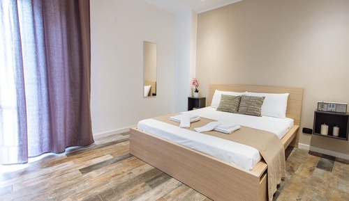 Habitación de lujo con 1 cama doble o 2 individuales