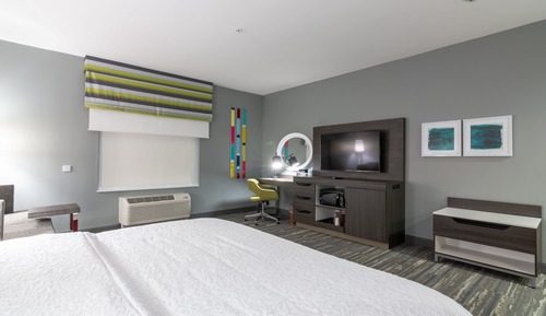 Habitación, 1 cama de matrimonio grande con sofá cama, accesible para personas con discapacidad