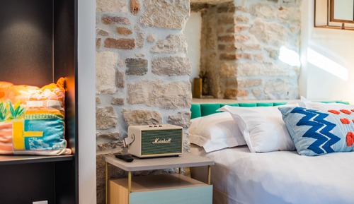 Deluxe Queen Room