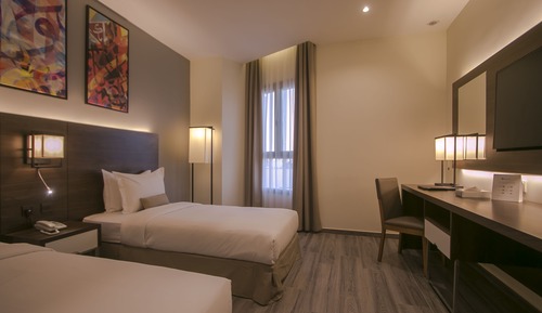 Habitación básica, 1 cama de matrimonio grande