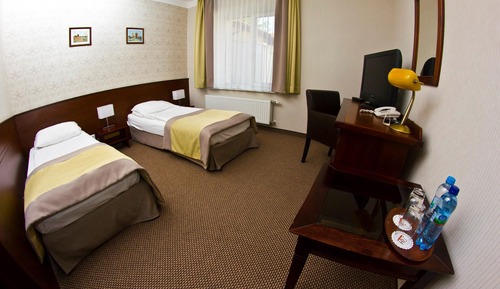 Habitación individual económica, baño privado