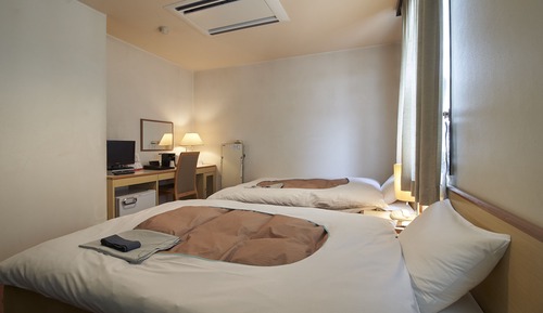 Twin Room B, Non Smoking or Smoking (advance request required)