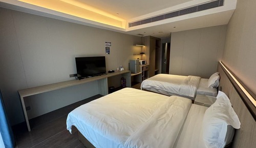 Habitación superior con 2 camas individuales