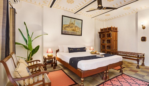 Habitación estándar, 1 cama de matrimonio, vistas a la piscina