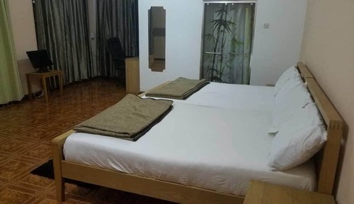 Habitación doble, 1 cama de matrimonio grande