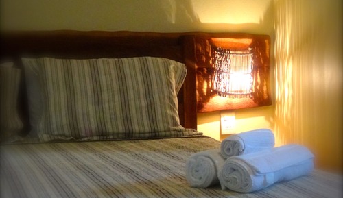 Habitación Confort, varias camas, vistas parciales al mar (Mar)