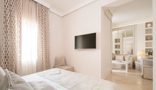 Suite de lujo, vistas a la ciudad (Suite BORGO)