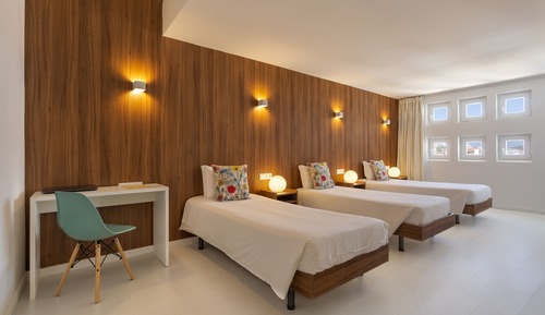 Habitación triple estándar, baño privado