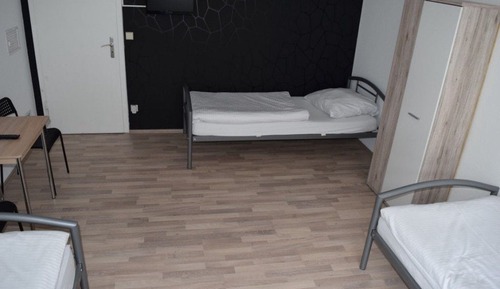 Apartamento básico, 3 habitaciones (45-00)