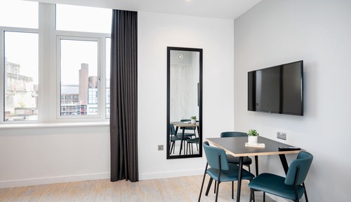 Estudio, accesible para personas con discapacidad (Accessible Studio Sleeps 3)