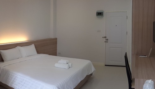 Habitación estándar doble, 1 cama de matrimonio grande, no fumadores, en la zona del jardín
