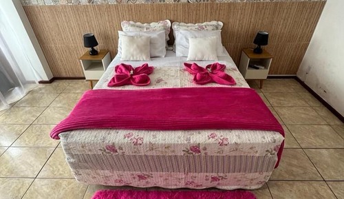 Habitación tradicional con 2 camas individuales