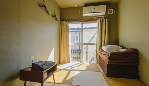 Traditional Twin Room 1