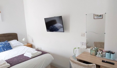 Habitación estándar doble, baño privado