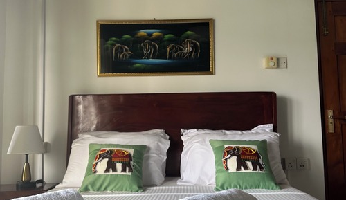 Habitación Deluxe doble, 1 cama de matrimonio, vistas a la colina