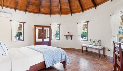 Bungalow, vistas al jardín