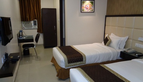Habitación Deluxe con 1 cama doble o 2 individuales, accesible para personas con discapacidad