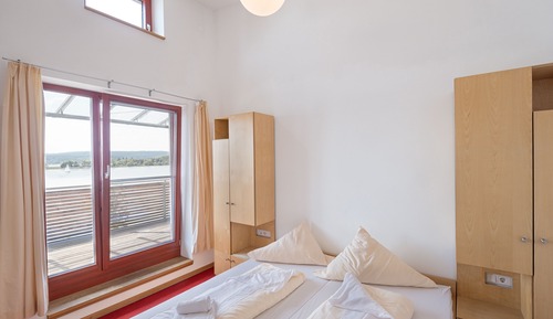 Family Room 5,  Balcony, Lake View