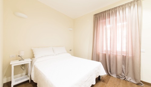 Apartamento, 2 habitaciones, balcón