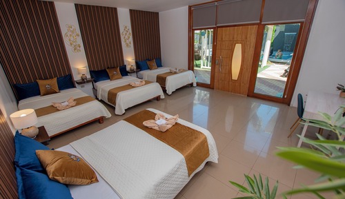 Habitación cuádruple estándar