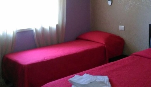 Habitación básica doble, 1 cama individual grande