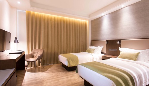 Deluxe Twin Room (Two Single Bed)