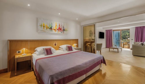 Apartamento de lujo, 1 habitación, balcón, vistas al mar