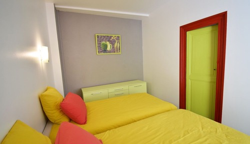 Apartamento, acceso a la piscina