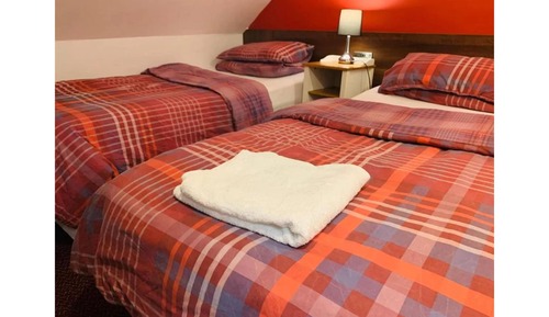 Standard Quadruple Room (Shared)