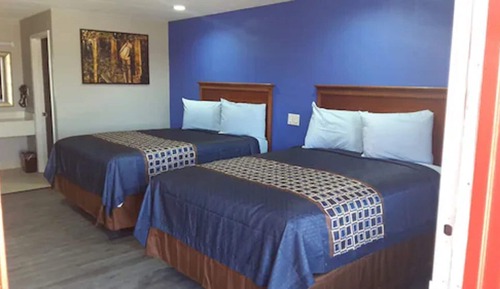 Habitación estándar, 2 camas de matrimonio, Sin servicio de limpieza