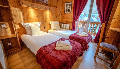Habitación estándar con 2 camas individuales